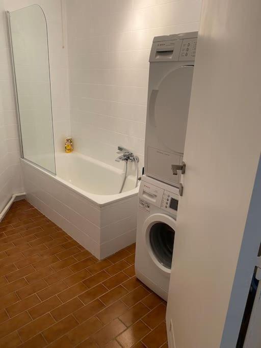Beautiful 3 Bedroom *